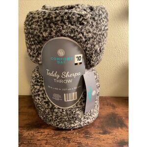 New Comfort Bay Teddy Sherpa Throw 50x60in‎ Black/grey